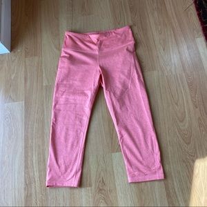 Old Navy CozeCore Coral Capri Length High Waisted Leggings Size Large